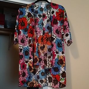**3/$12** Lularoe Bianka kimono size 3 NWOT